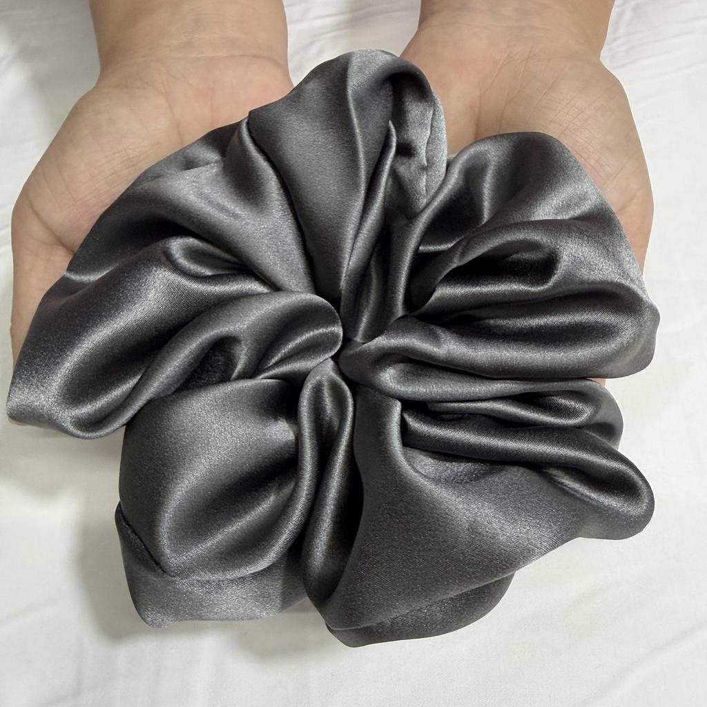 7cm Large Mulberry Silk Scrunchies - Luxury Hair Ties & Accessories