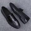 Summer Men's Shoes Hollow Breathable Foot Casual Leather Shoes Men's One-pedal Trend Versatile Hand-woven