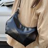 Retro commuter bag women's bag autumn new trend fashion shoulder tote bag large capacity armpit bag