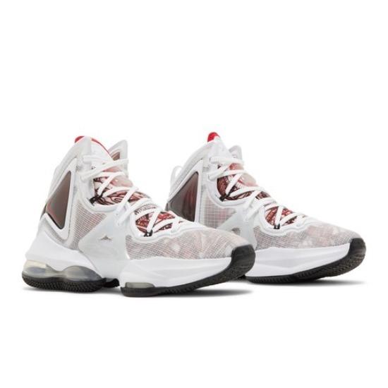 

Nike LeBron 19 GS Sketch DD0418-101 EU 36.5 білий/чорний