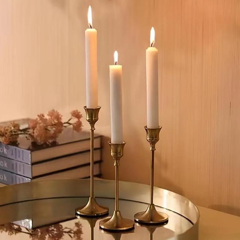 3Pcs European Style Vintage Elegant Metal Tabletop Candle Holders Wedding Table Decorative Candlestick Stand For Party Dinning