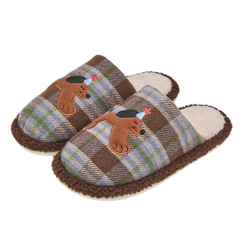 Cotton Slippers Women's Winter 2025 New Home Warm Slippers Men's Anti Slip Home Winter Slippers Fashionable Couple Shoes
