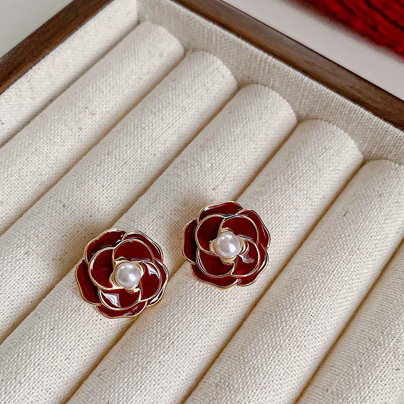 French Burgundy Love Petal Fringed Earrings Niche Fashion Trendy Stud Earrings Earrings Women