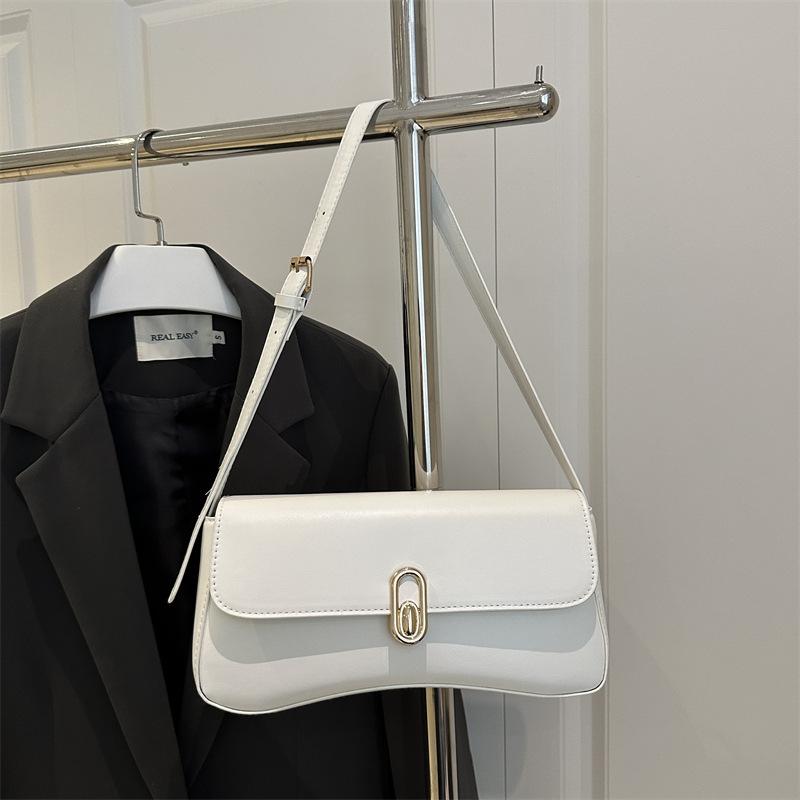 Handheld underarm women's small square bag French personality trendy 2025 new lock fashionable retro underarm foreign style single shoulder