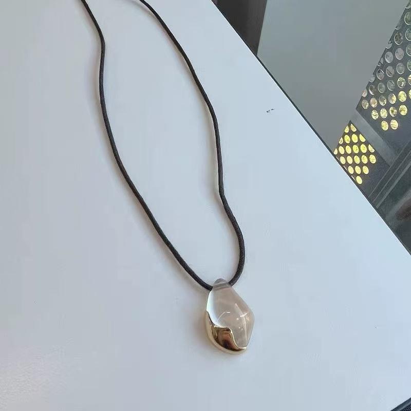 2025 New Style White Crystal Pendant Necklace for Women - Braided Rope Clavicle Chain, High-End Chinese Sweater Accessory.