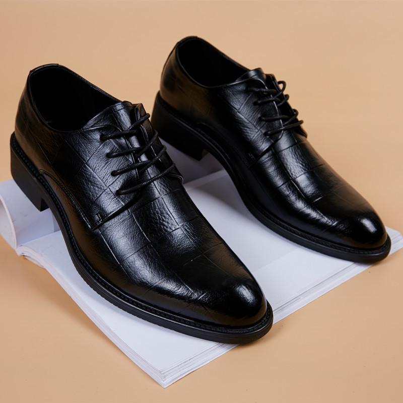 

2024 Men s Formal Pointed Leather Shoes - Korean/British Style, Height-Boosting, Versatile Wedding & Groomsmen Trendy Footwear 42