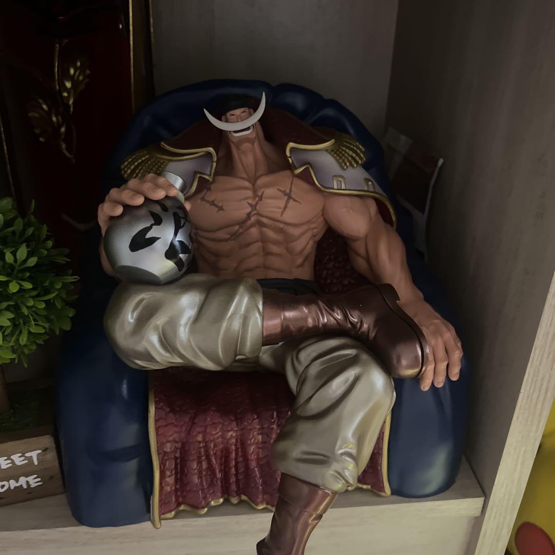 

[USED] One Piece Edward Newgate Figure