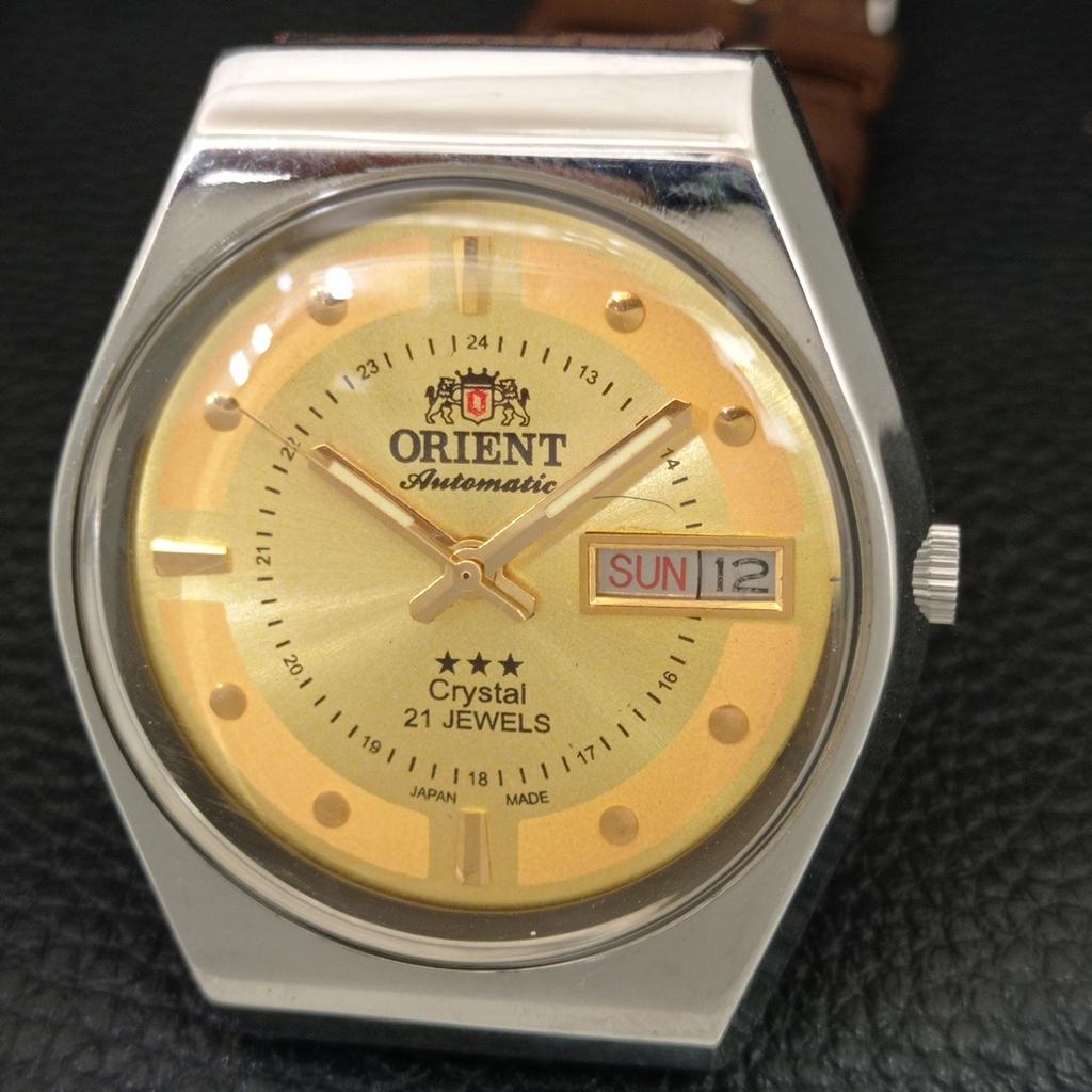 AUTOMATIC 46961 VINTAGE ORIENT CRYSTAL JAPAN MENS GOLDEN DIAL WATCH a707771-1