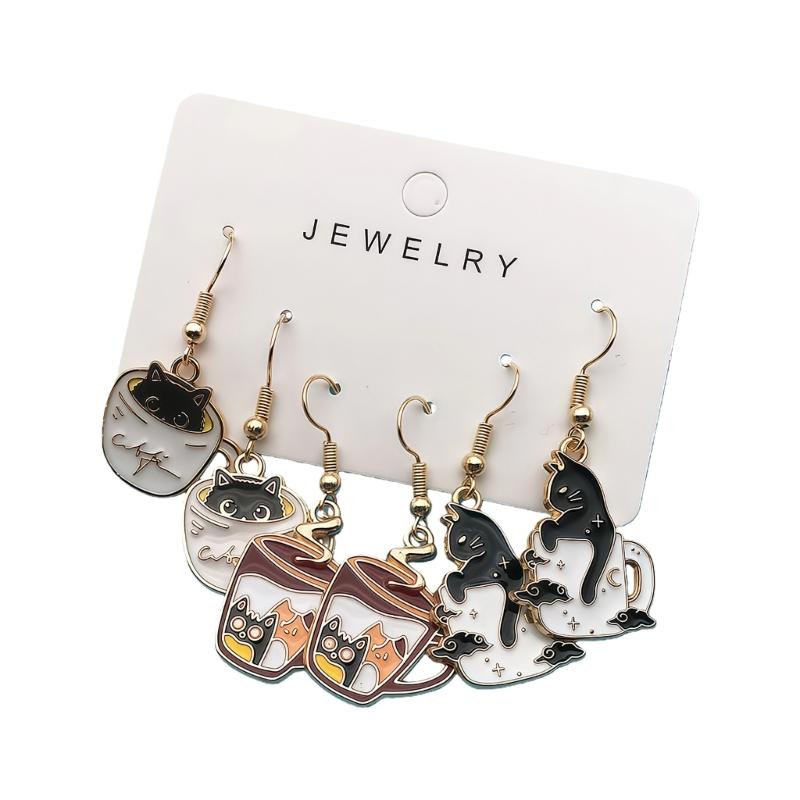 Unique Cats Pendant Earrings Fashion Earrings Ear Jewelry Alloy Texture Suitable for Casual and Formal Occasions