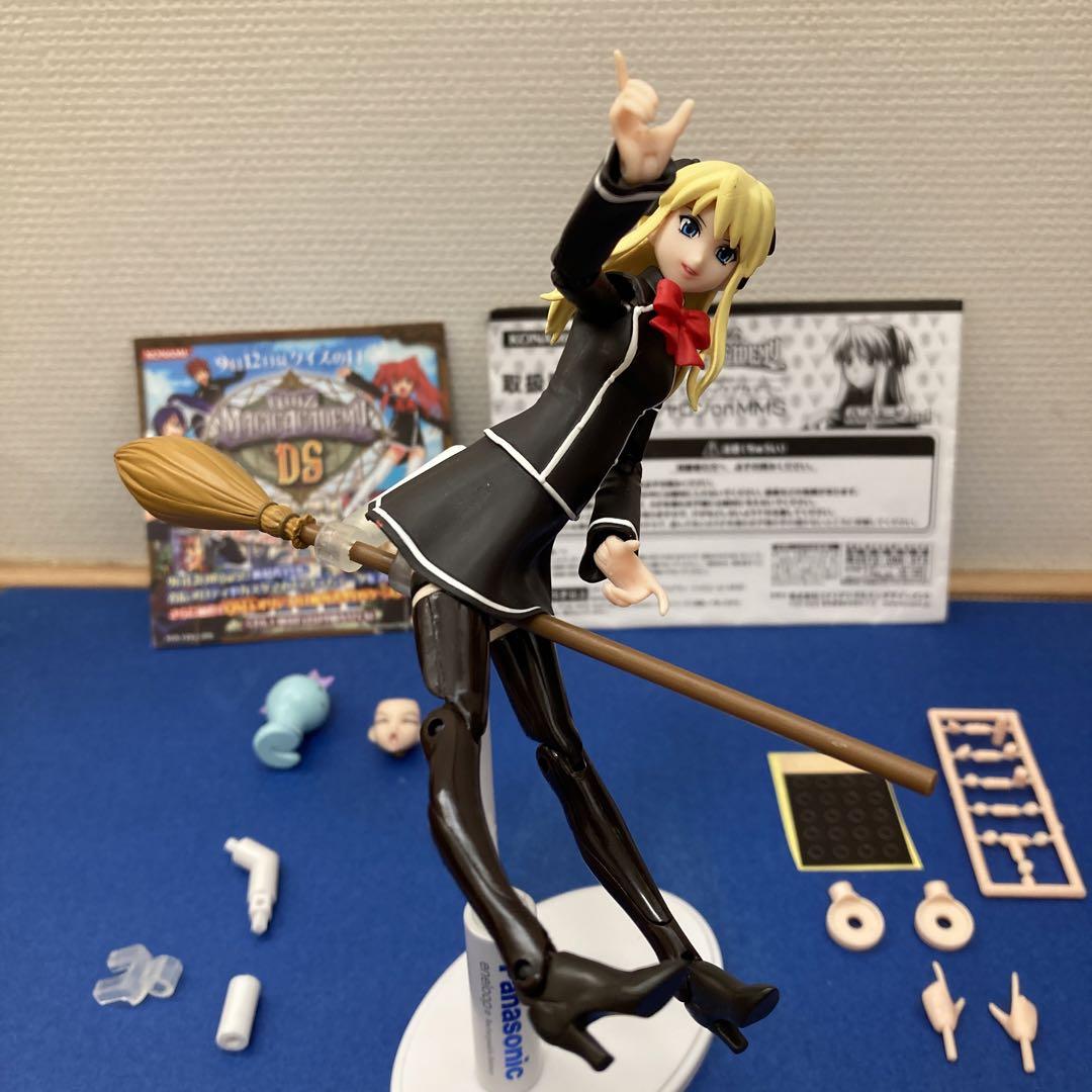 

[Б/У] Шедевр от Konami!! Шэрон в MMS «Quiz Magic Academy» KONAMI