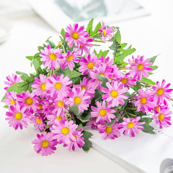 Delicate Faux Chrysanthemum Non-fading Realistic Vivid Maintenance Free Artificial Bouquet Party Decor