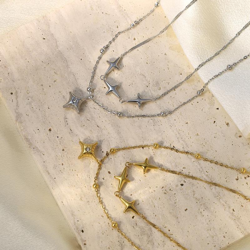 Fashion Double-Layer Stainless Steel Necklace Temperament Light Luxury Collarbone Chain Plated With 18K Gold Item Decoration