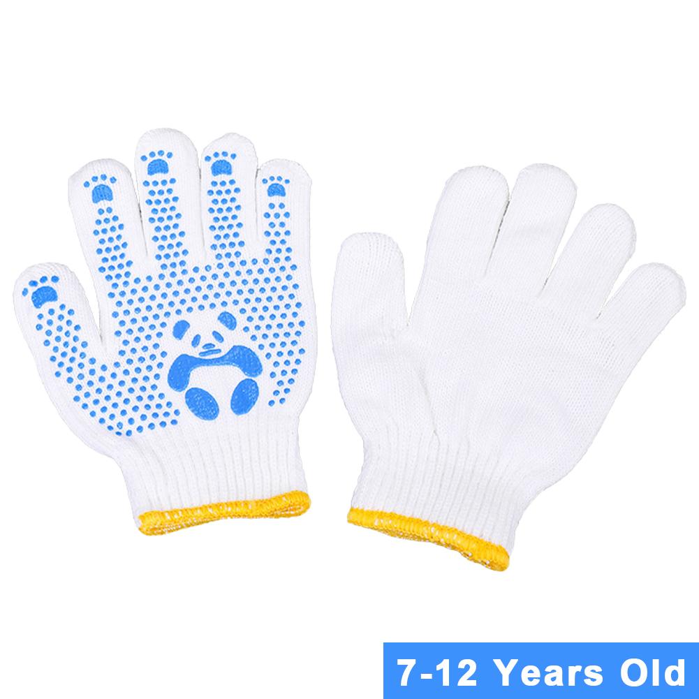 

1 Pair Protective Gloves for Children Aged 3-12 Anti Cutting and Anti Slip Labor Protection Gloves with Cute Panda Pattern