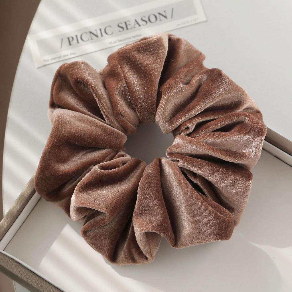 High-Elasticity Golden Velvet Hair Scrunchies for Women – Autumn/Winter Collection