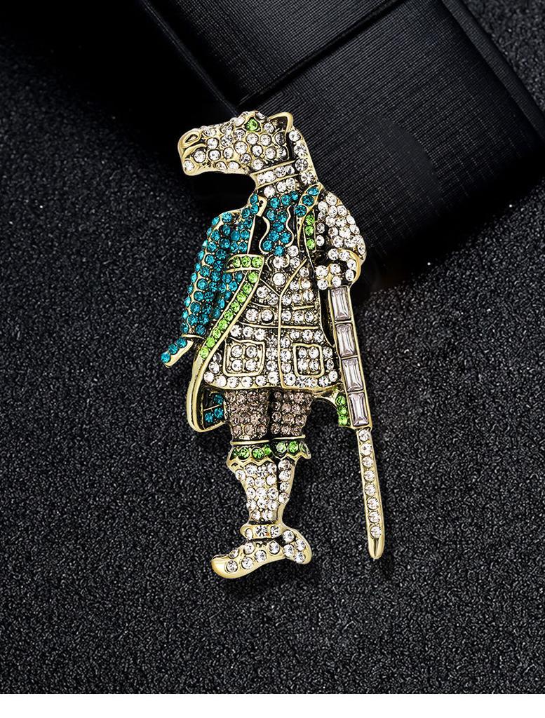 Vintage Centaur Knight Shield Brooch Collar Pin Full Of Rhinestones Corsage Temperament Men'S And Women'S Accessories