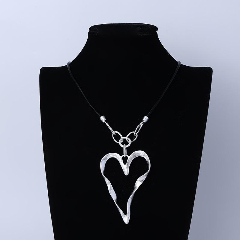 Silver love necklace long ins high-end women's jewelry