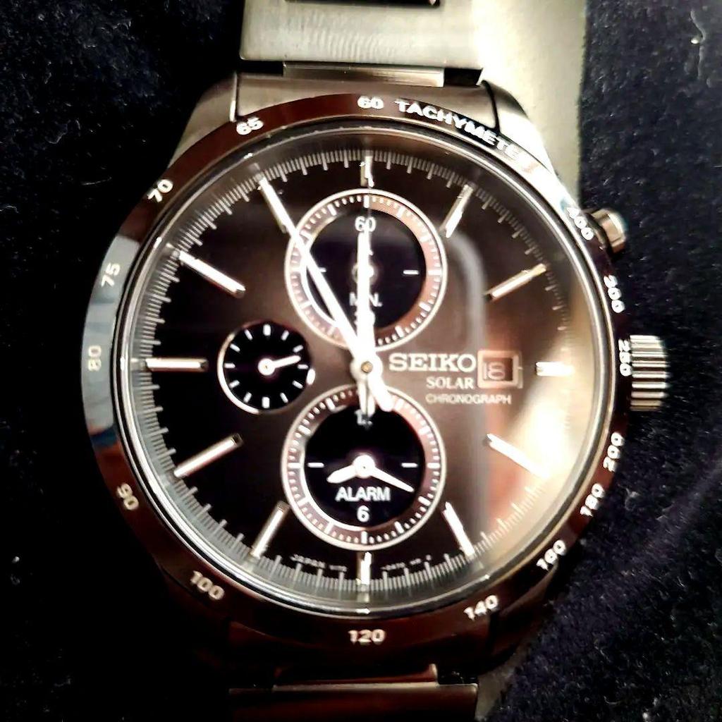 [USED] SEIKO Solar Chronograph Watch