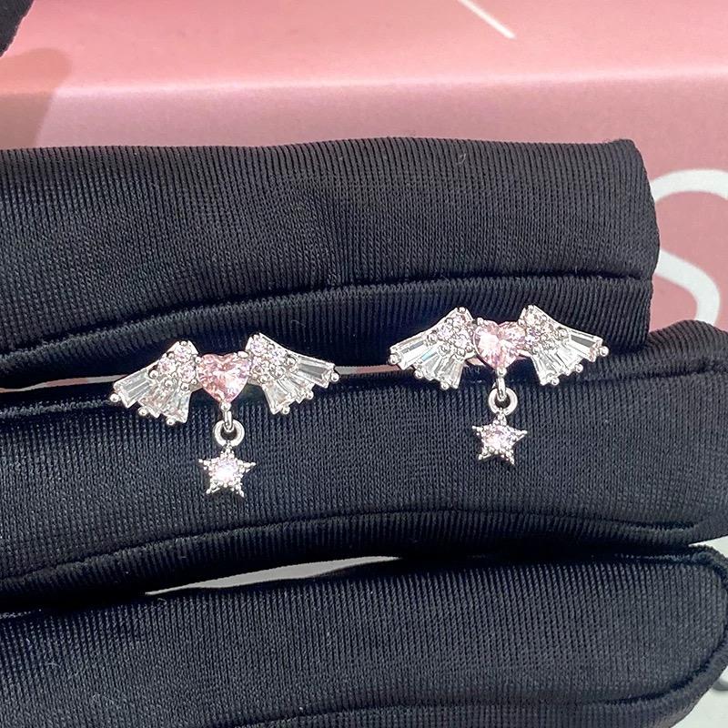 1 Pcs Pink Love Heart Wings Star Pendant Ear Bone Nail 316L Stainless Steel Piercing Earring Punk Jewelry Women Accessories
