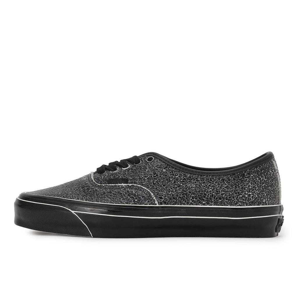 VN000D9NBKA Vans Premium Authentic "Overpaint Black"