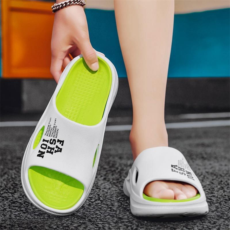 One-word drag men's summer 2024 new stepping on shit feeling outside slippers men's home leisure beach sandals student