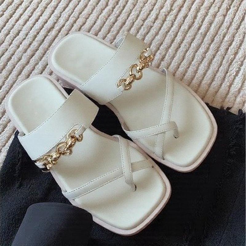 Fashion Women's Slippers Flats Fashion Clip Toe Shoes Dress Designer Woman Sandals New 2025 Summer Luxury Slides Brand Flip Flops Mujer