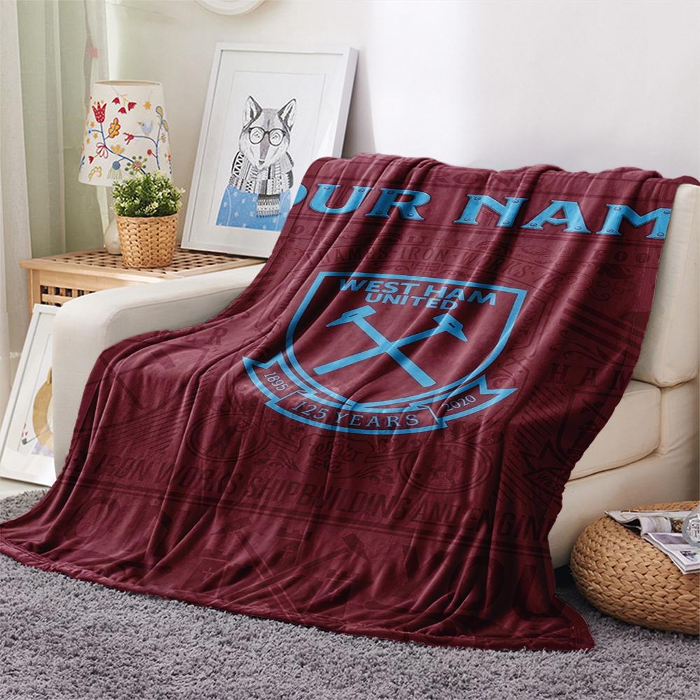 1PC Custom Name West Ham United FC Patterned Flannel Blanket Suitable For All Seasons for Home Decor Warmth and Comfort Gifts Holiday Present_xia