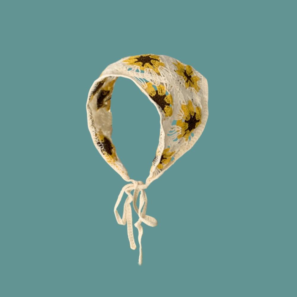 Elegant French Knitted Headband Retro Strawberry Triangle Turban Bohemian Pastoral Hollow Out Hair Band Beach Headwear