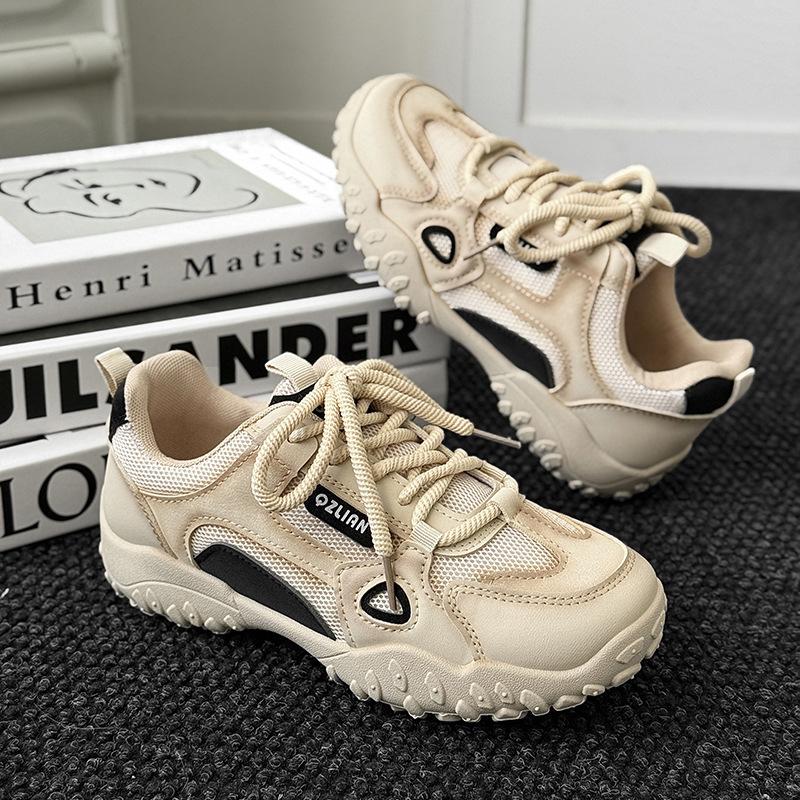 

Soft leather little dad shoes women s new catwalk models straps tire durian sole casual sneakers 40