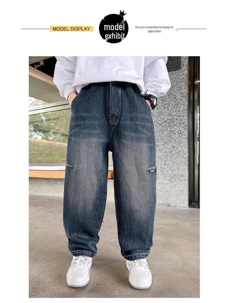 Jungen Samtjeans mit weitem Bein - Trendige lockere Passform für Herbst/Winter 2025