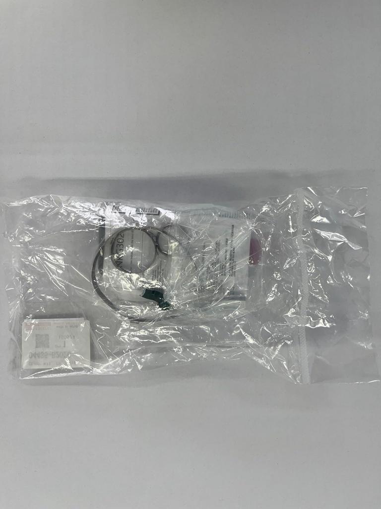 DAIHATSU Genuine Front Drive Shaft Clamp Kit RH Part Number Part (Right-Handed) 04435-B2020