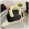 Today's popular niche design bags for women's new women's versatile messenger bags, portable shell bags
