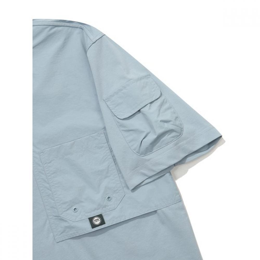 Woven PaTch PockeT ShorT Sleeve T shirT  Blue 