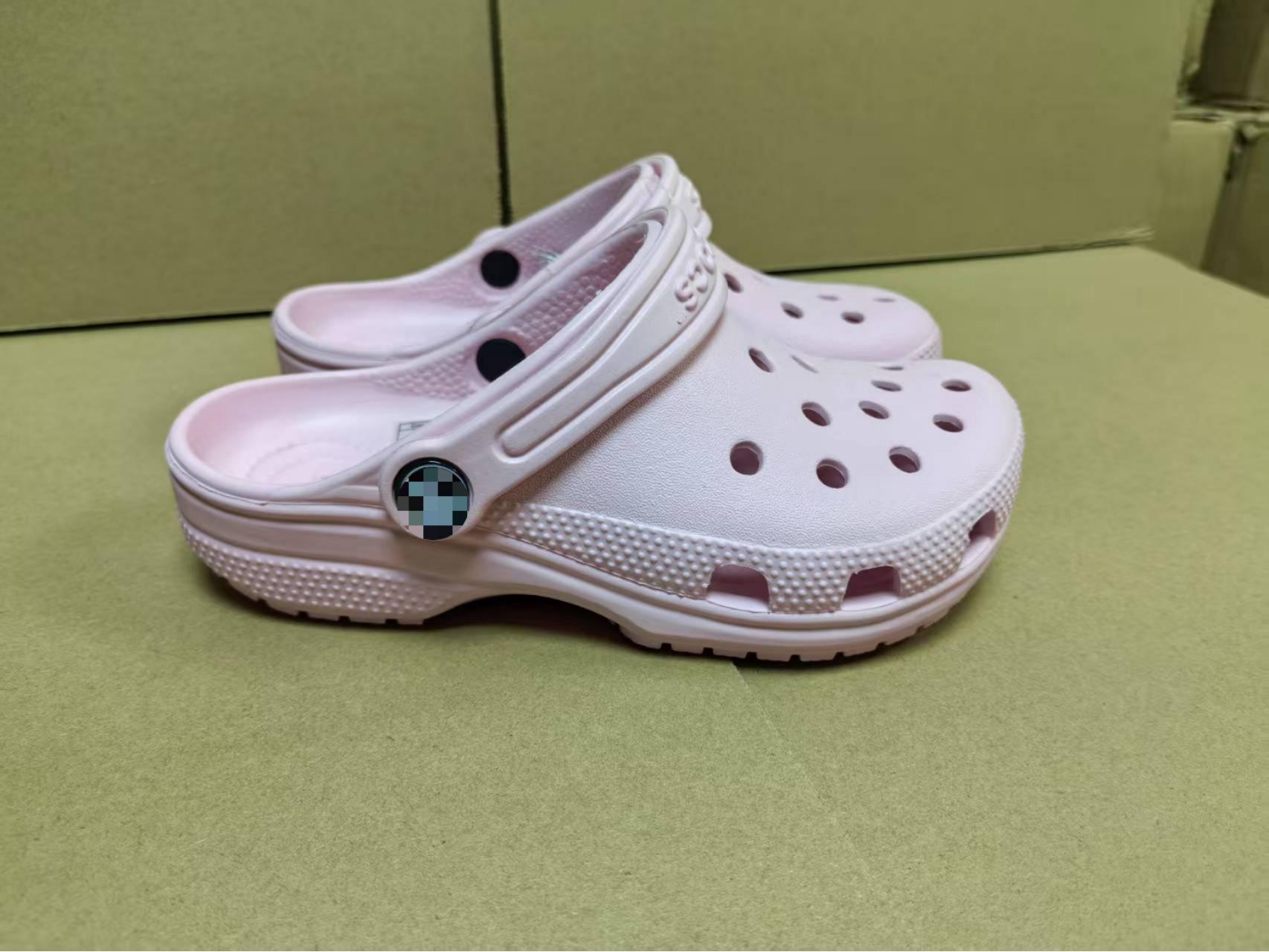 

Детские классические клоги-звездочки - Нескользящие пляжные сандалии для родителей и детей 33/34 (20.5cm) розовый