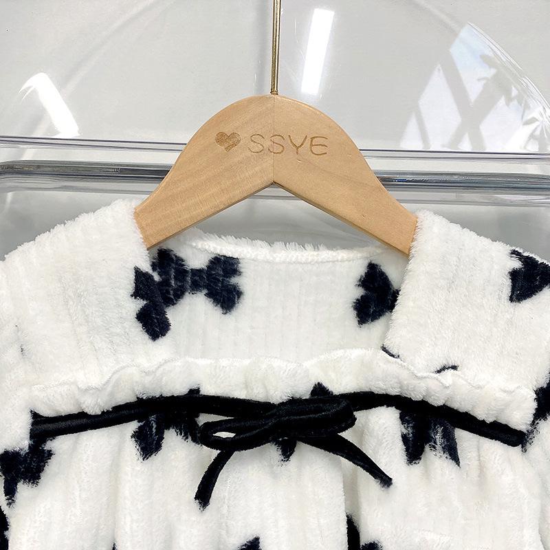 Very Fishy Winter Style Baby Girl Thick Warm Homewear Set ET326