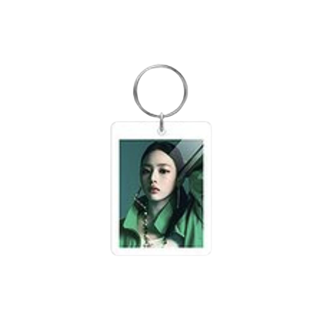 NewJeans How Sweet Acrylic Photo Keyring Minji