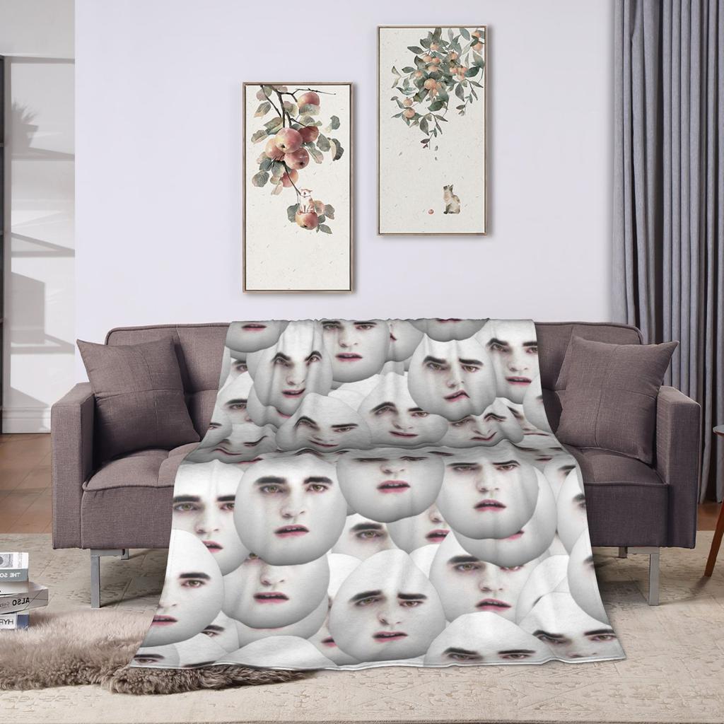 The Twilight Saga Jacob Wolf Pack Girls Muscle Blanket Fleece Portable Warm Throw Blanket for Sofa Outdoor Plush Thin Quilt