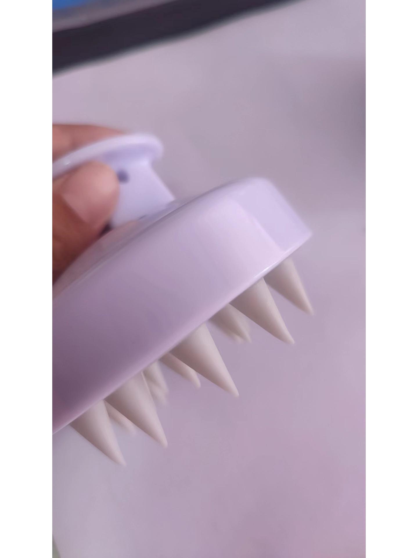 

Силиконовая щетка для роста волос и массажа кожи головы для питомцев