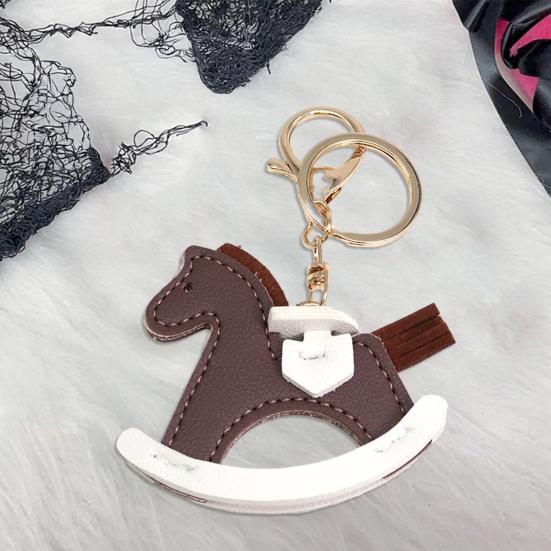 Keychain Imitation Leather Shaking Horse Design Key Chain Pendant Lightweight Key Holder