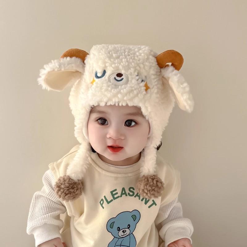 Exclusive Newcomer Offer: Cute Little Sheep Earflap Hat for Babies - Warm and Plush for Autumn/Winter