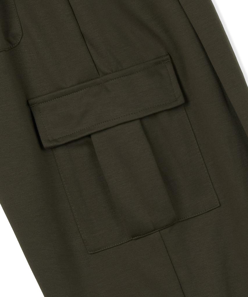 CAMEL WORK One-Pleat Wide Cargo Sweatpants (Khaki)
