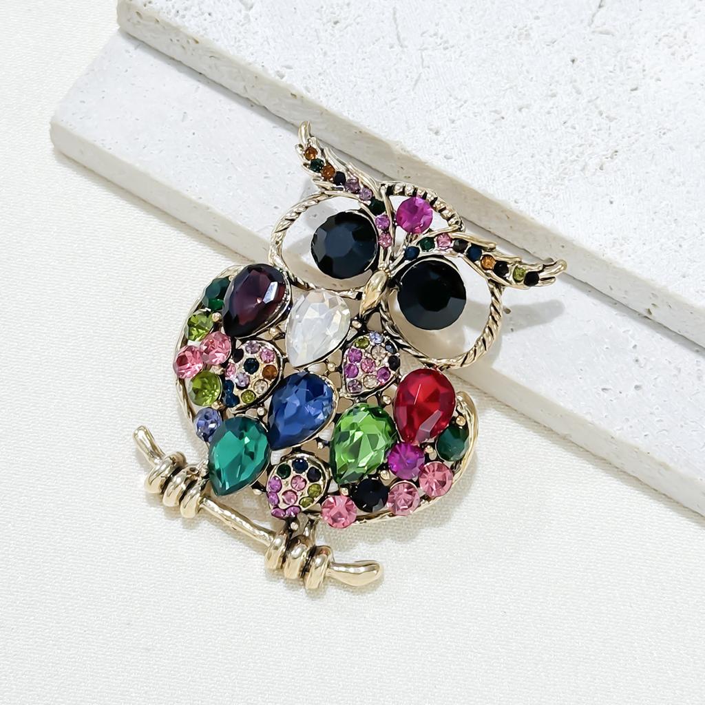 New Exquisite Retro Alloy Rhinestone Owl Brooch High-end Versatile Women's Clothing Corsage Jewelry Pin