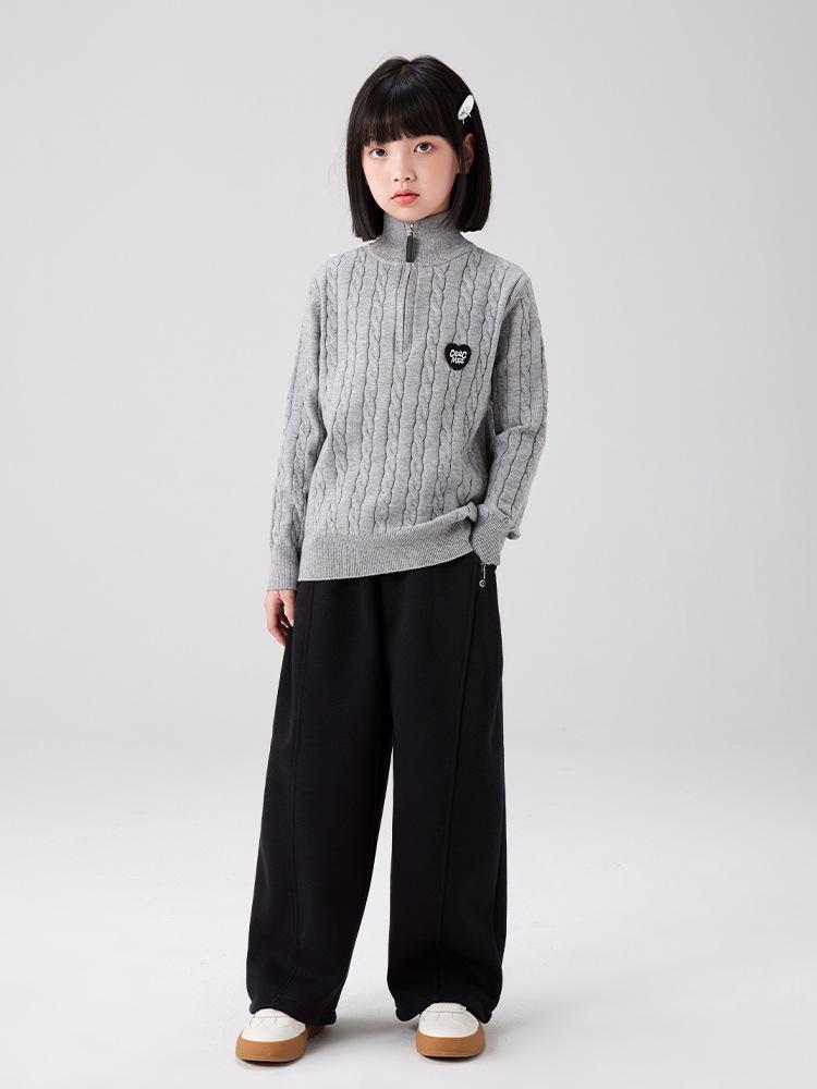 Girls' Fleece-Lined Slim Wide-Leg Winter Pants - Casual, Thick and Loose-Fit Trousers for Kids.