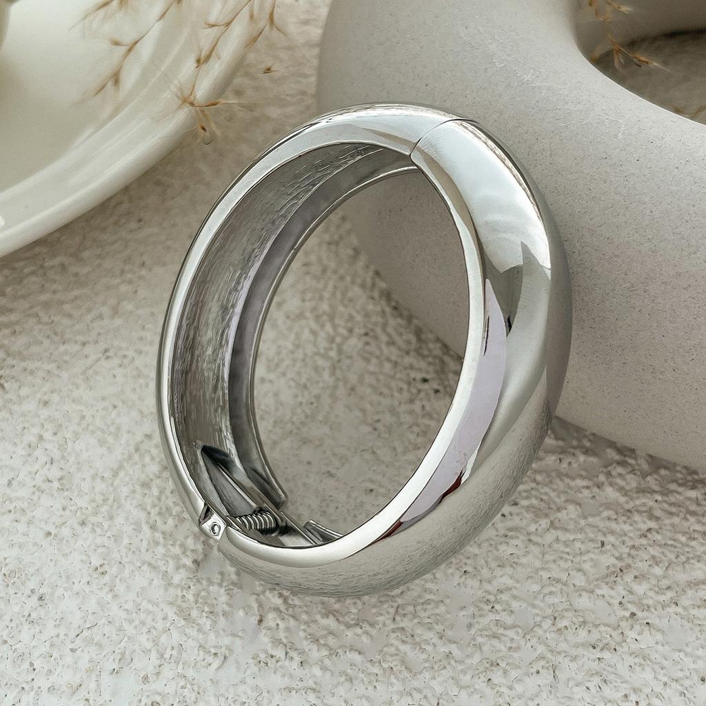 Punk Gold Color Smooth Metal Cuff Bracelets & Bangles For Women Statement Irregular Folded Men Bangle Fashion Jewelry