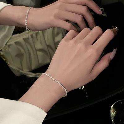 Lady Bracelet Shimmering Surface with Pendant Adjustable Length Luster Silver Color Wrist