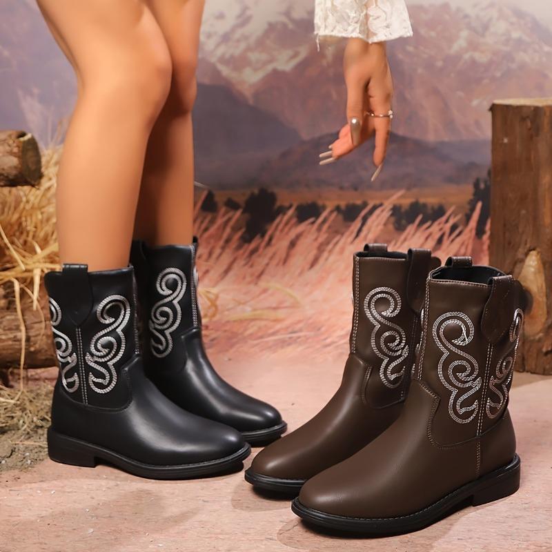 Fashion Ladies Shoes Slip-on Women's Boots New Embroidery Modern Boots Women High Quality Plus Size Mid-Calf Boots