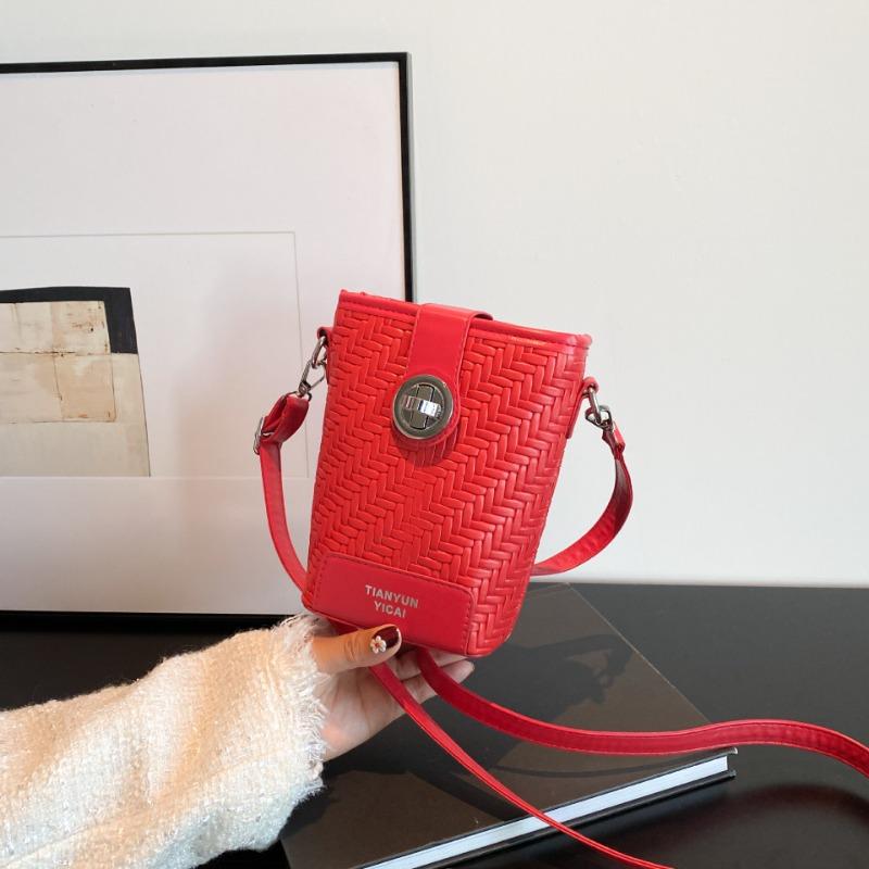 

Small bag women s new trendy popular high-end chain bucket bag versatile shoulder bag messenger bag красный