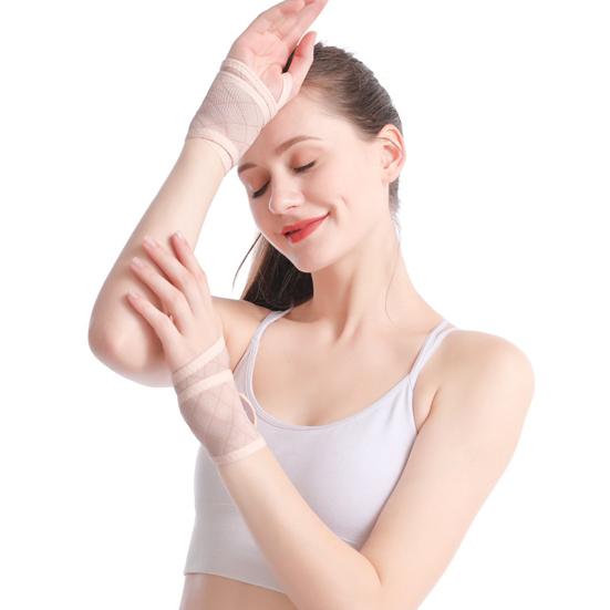 1Pc Unisex Wrist Brace Tightly Wrap Elastic Sweat Absorbing Wrist Band for Playing