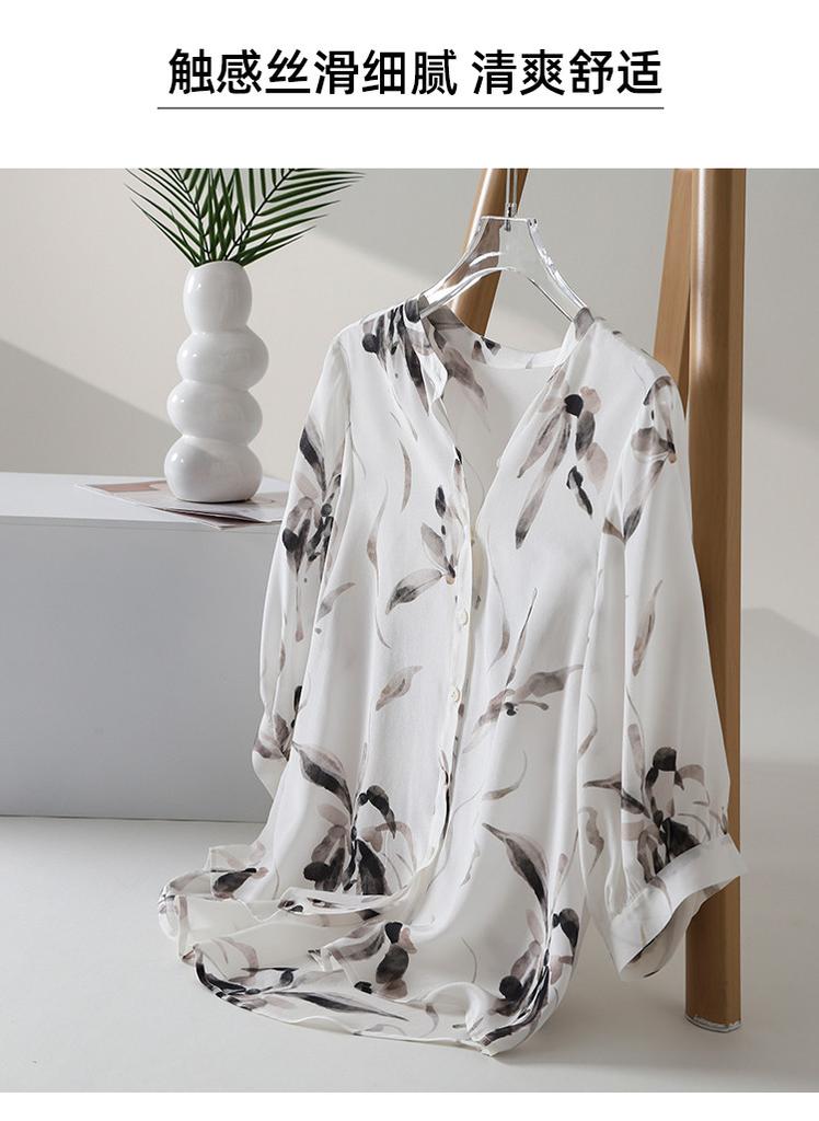 100% mulberry silk printed shirt for women's summer commuting in 2026, versatile round neck seven quarter sleeved silk shirt