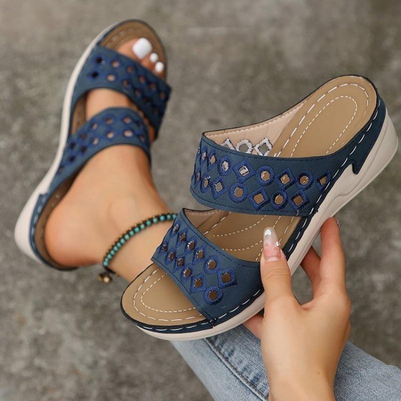 Foreign Trade Large Size Wedge Heel Women's Slippers Summer New European and American Wedge Heel One Word with Cool Slippers