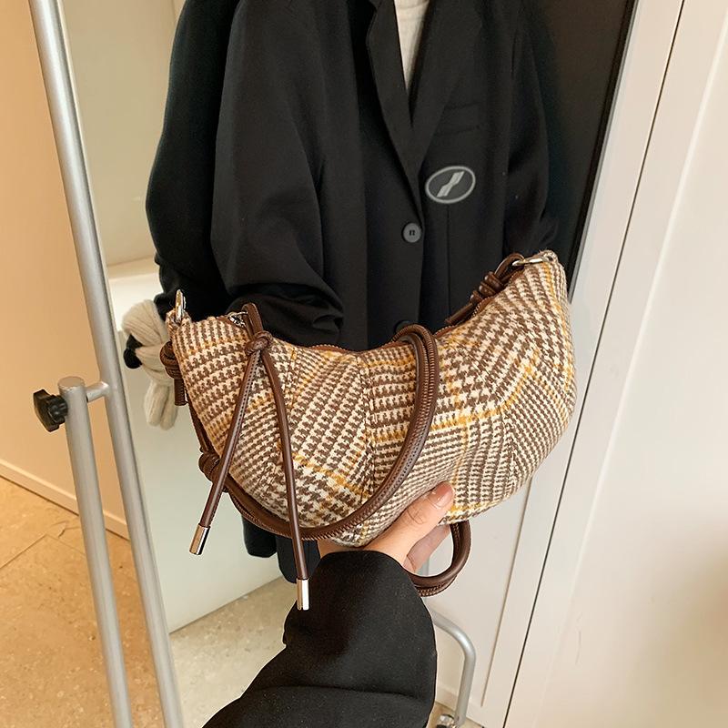 Crossbody Bag Women's New Bag Fashion Armpit Bag